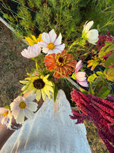 Load image into Gallery viewer, Blooms & Beads Autumn Equinox Workshop (kids)