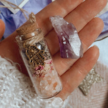 Load image into Gallery viewer, Manifesting Dreams Box